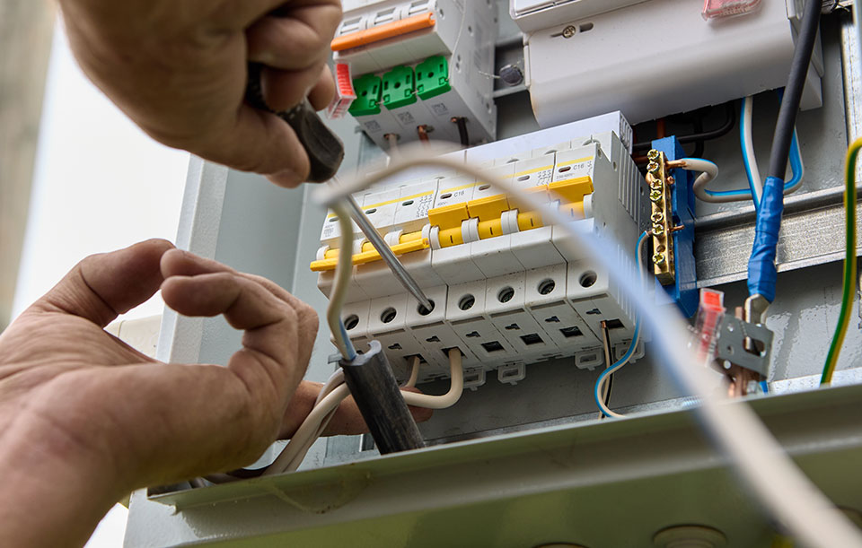 Expertise et Transparence en Électricité Générale